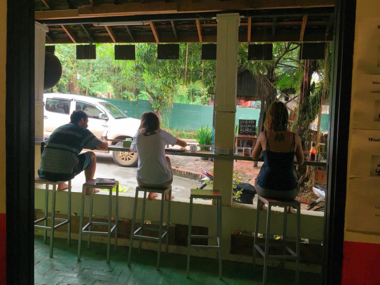 Y Not Laos Hostel Luang Prabang Exteriér fotografie