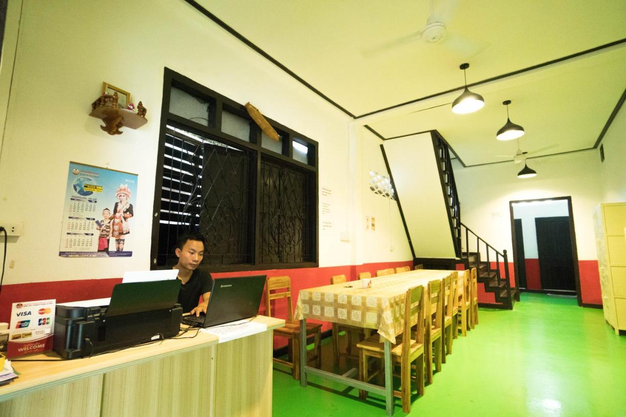 Y Not Laos Hostel Luang Prabang Exteriér fotografie